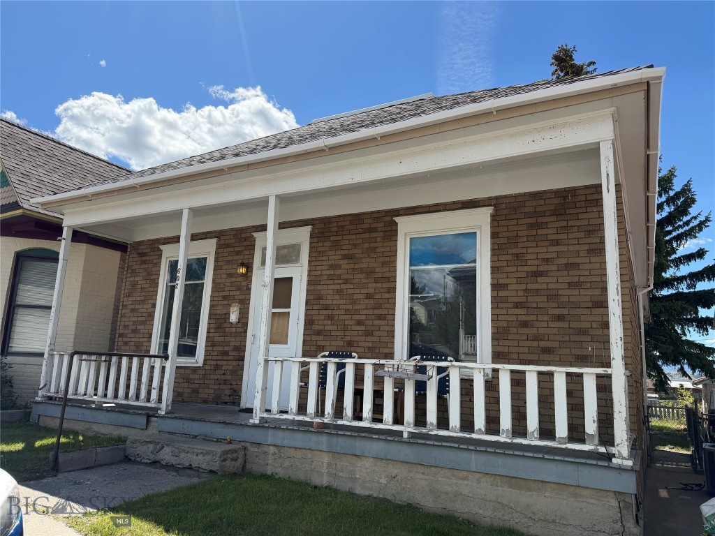 602 Caledonia — photo