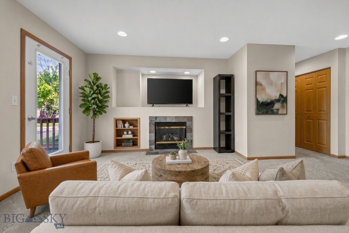 3401 Fallon Street 1D — photo