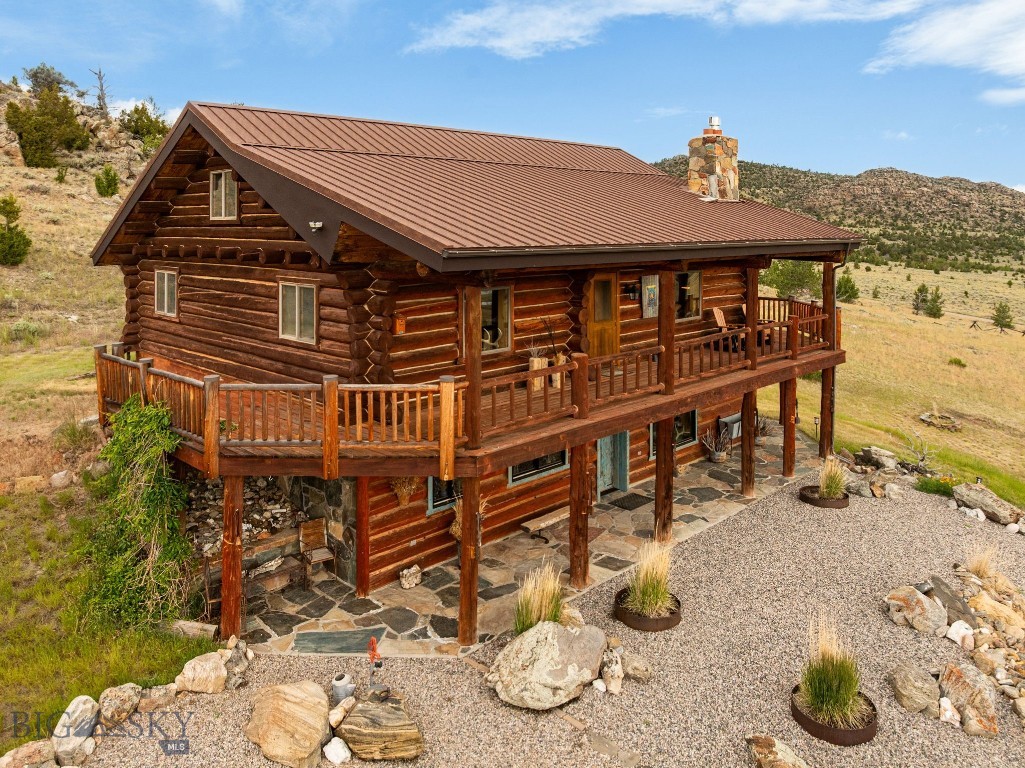 42 E L & M Ranch — photo