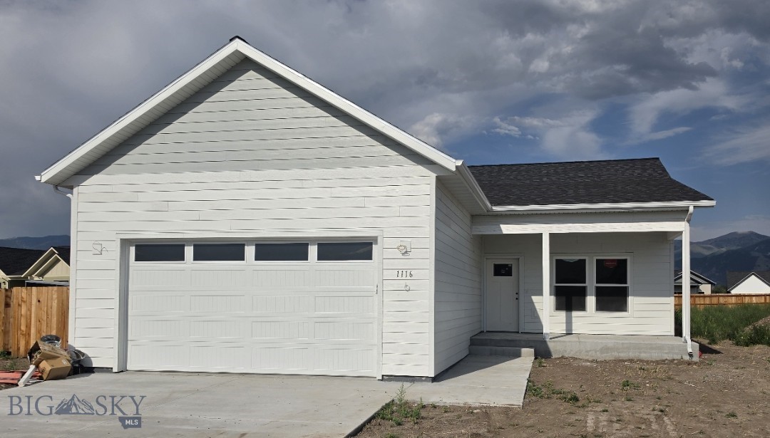 1116 Falcon Ridge Boulevard — photo