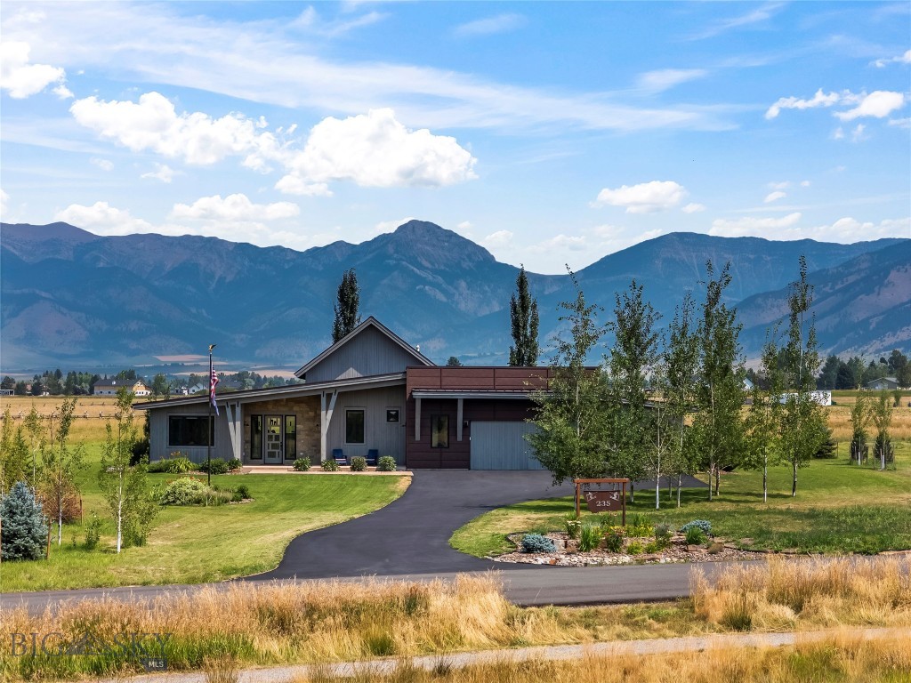 235 Spain Bridge Circle Drive — photo