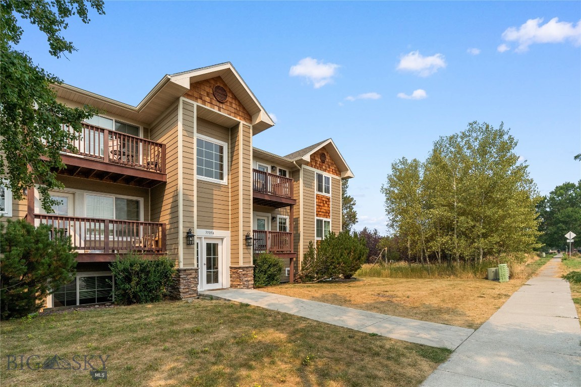 3505A Fallon 1 — photo