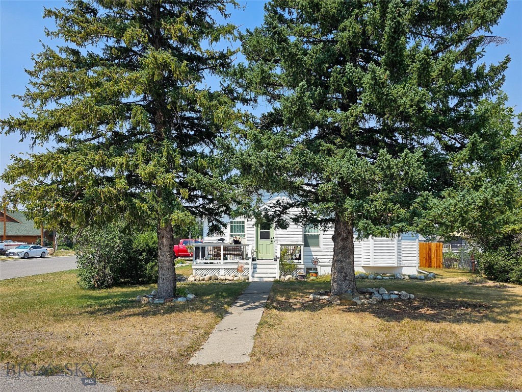 502 E 6th, Big Timber, MT 59011 — photo 2