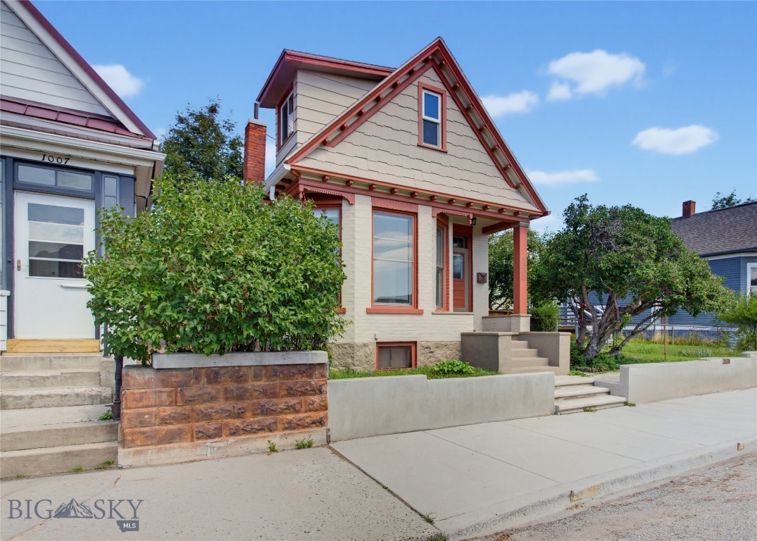 1005 W Park Street — photo