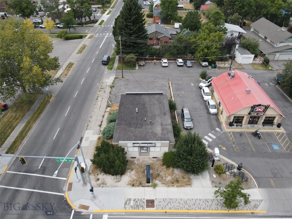 703 W Mendenhall — photo