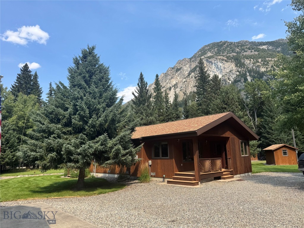 Home in Mcleod, MT 59062 — photo 2