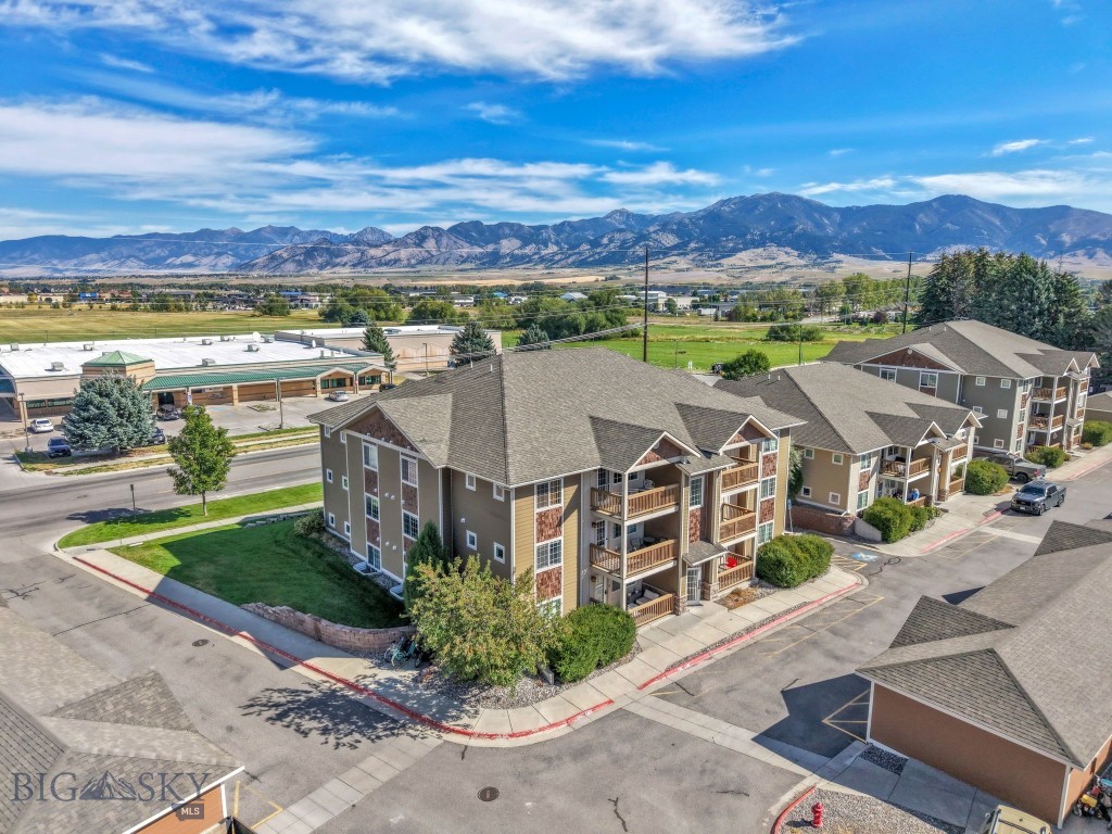 2242 Baxter Lane 11 — photo