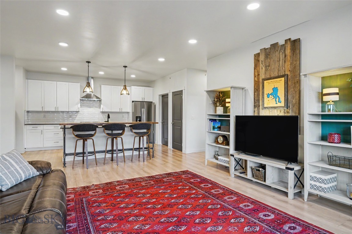 2222E Willow Drive 89 — photo