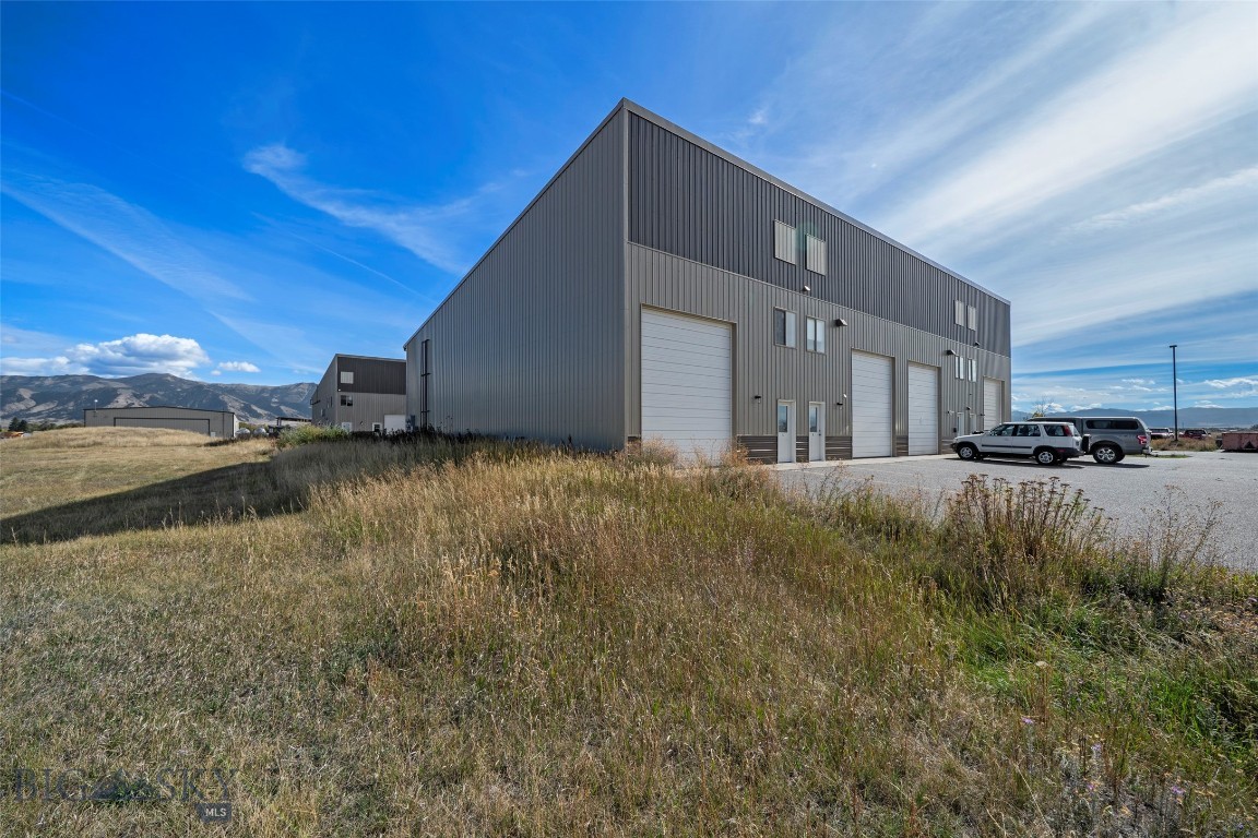 209 Jetway Drive, Unit L — photo