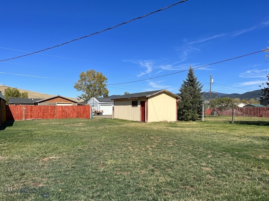 403 E Centennial Avenue, Boulder, MT 59632 — photo 3