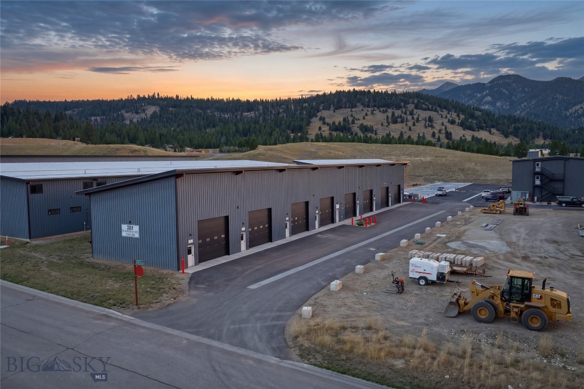 281 Blacksmith Loop Unit H — photo