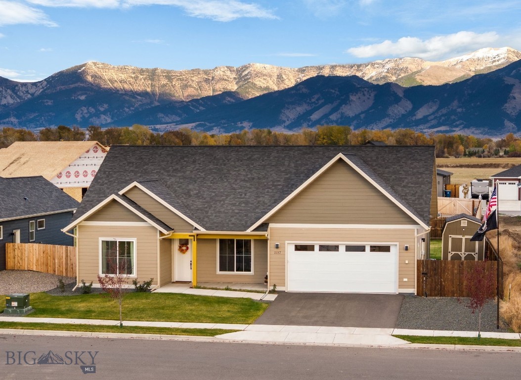 2217 Oriole Drive — photo