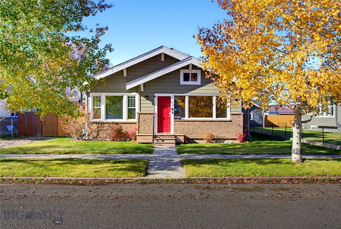 1917 Lowell Avenue — photo