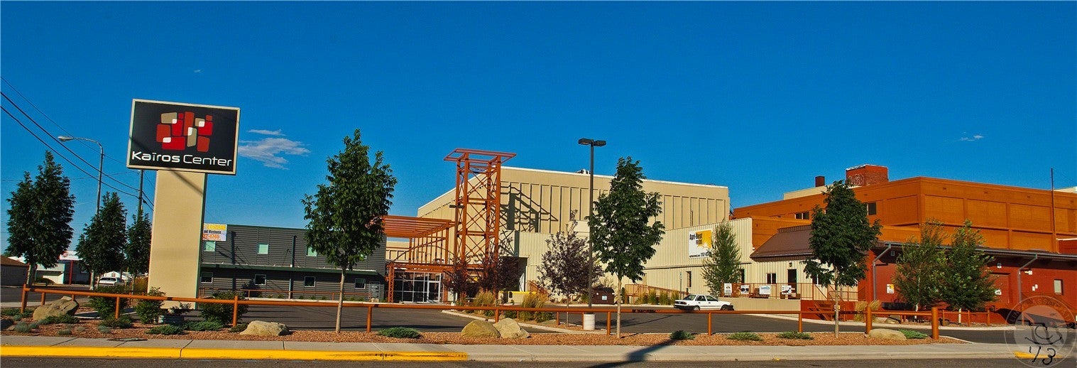 1363 Montana Ave Suite 302-C2 — photo