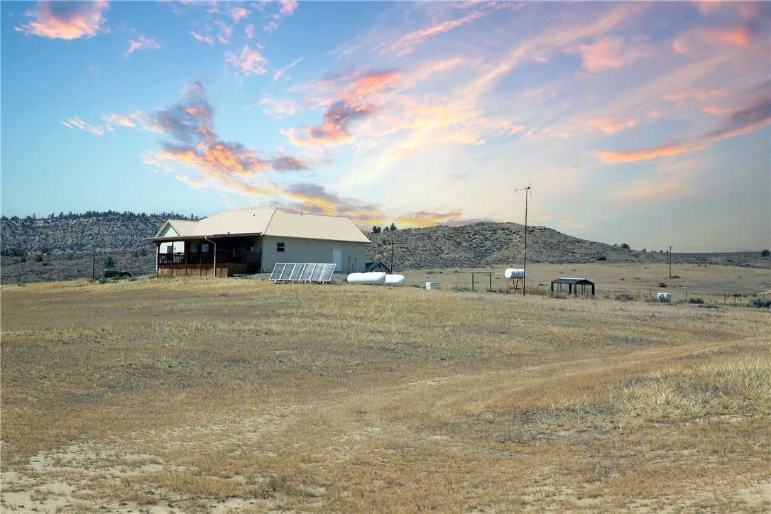 194 N Dry Creek Road — photo