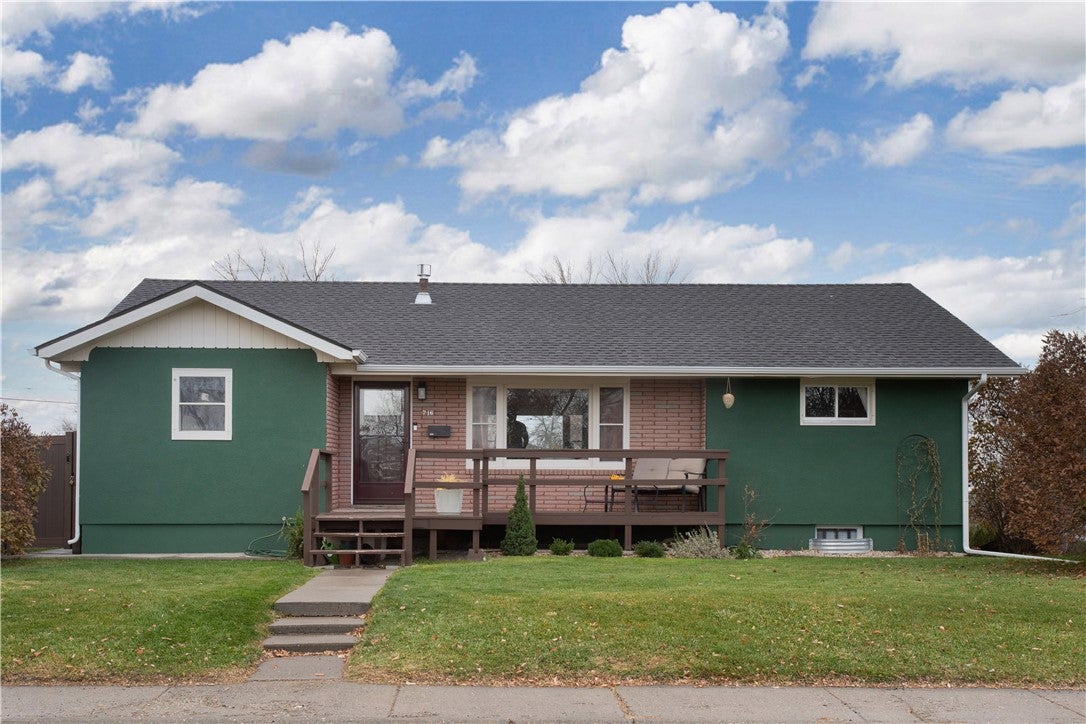 716 W Division Street — photo
