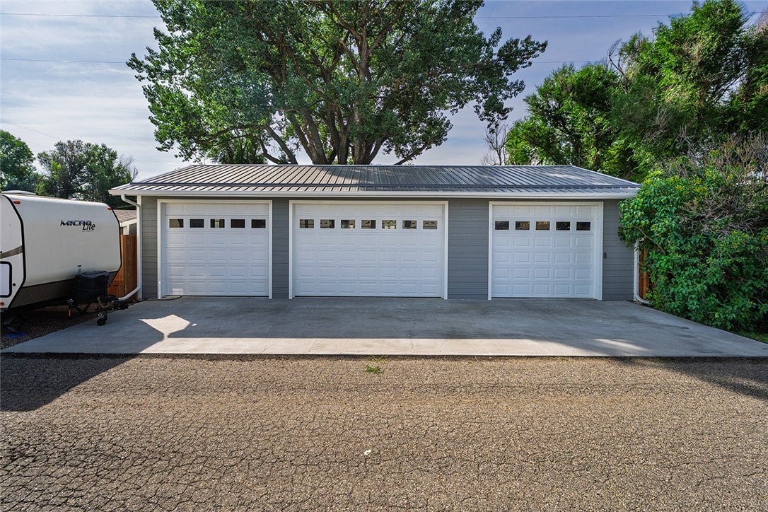 108 3rd Ave, Custer, MT 59024 — photo 3