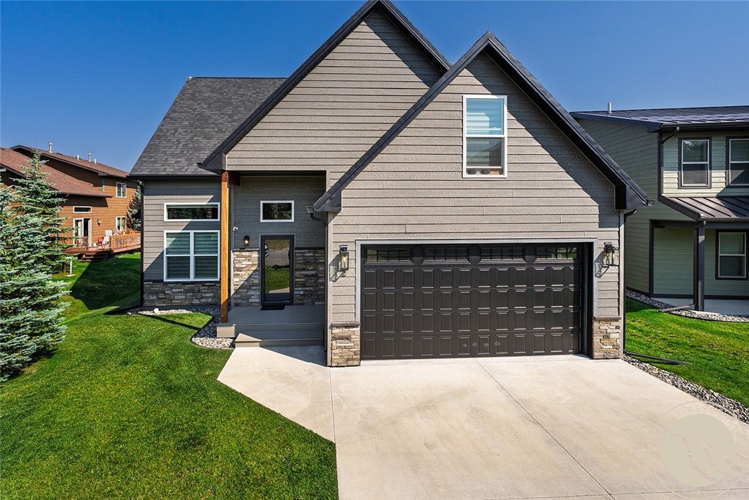 2 Alpine Circle — photo