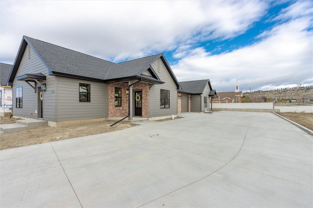 5409 Apple Rose Lane #1 — photo