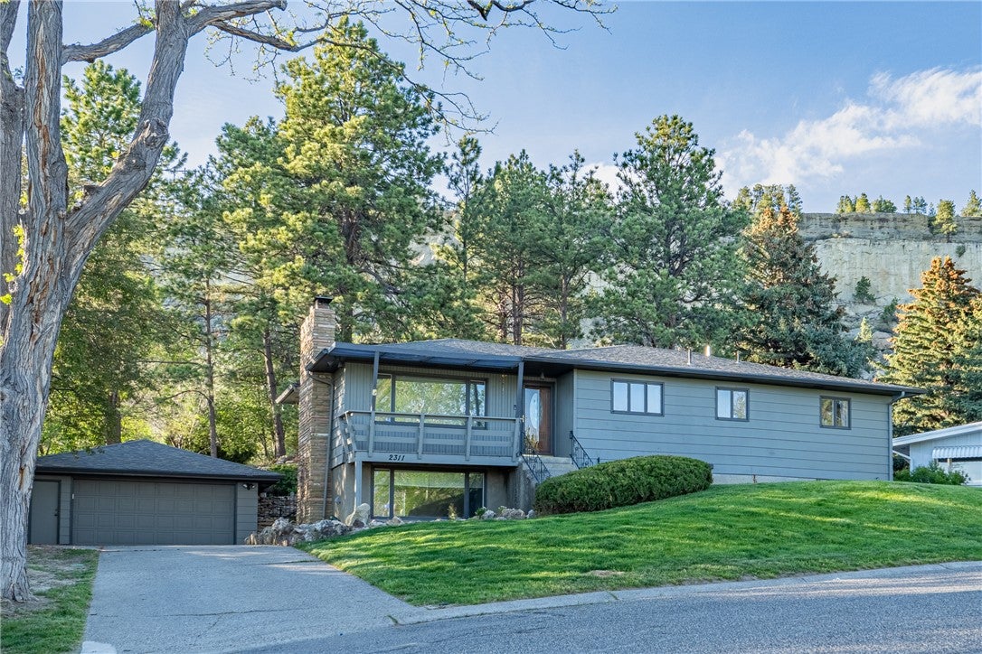 2311 Fairway Drive — photo