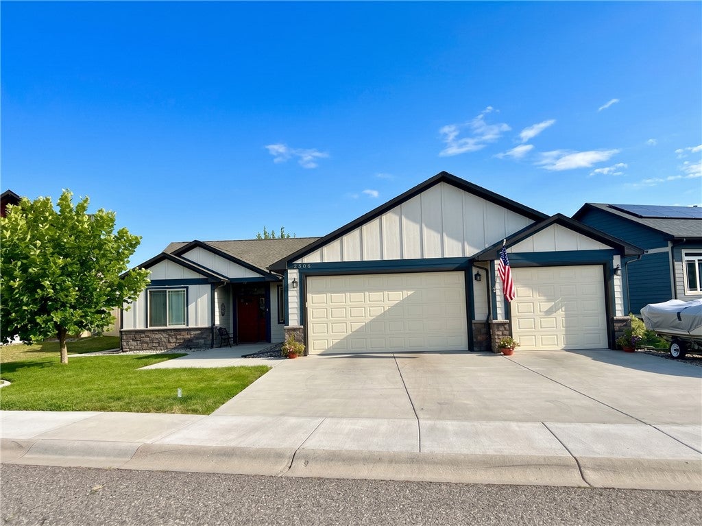 2606 Meadow Creek — photo