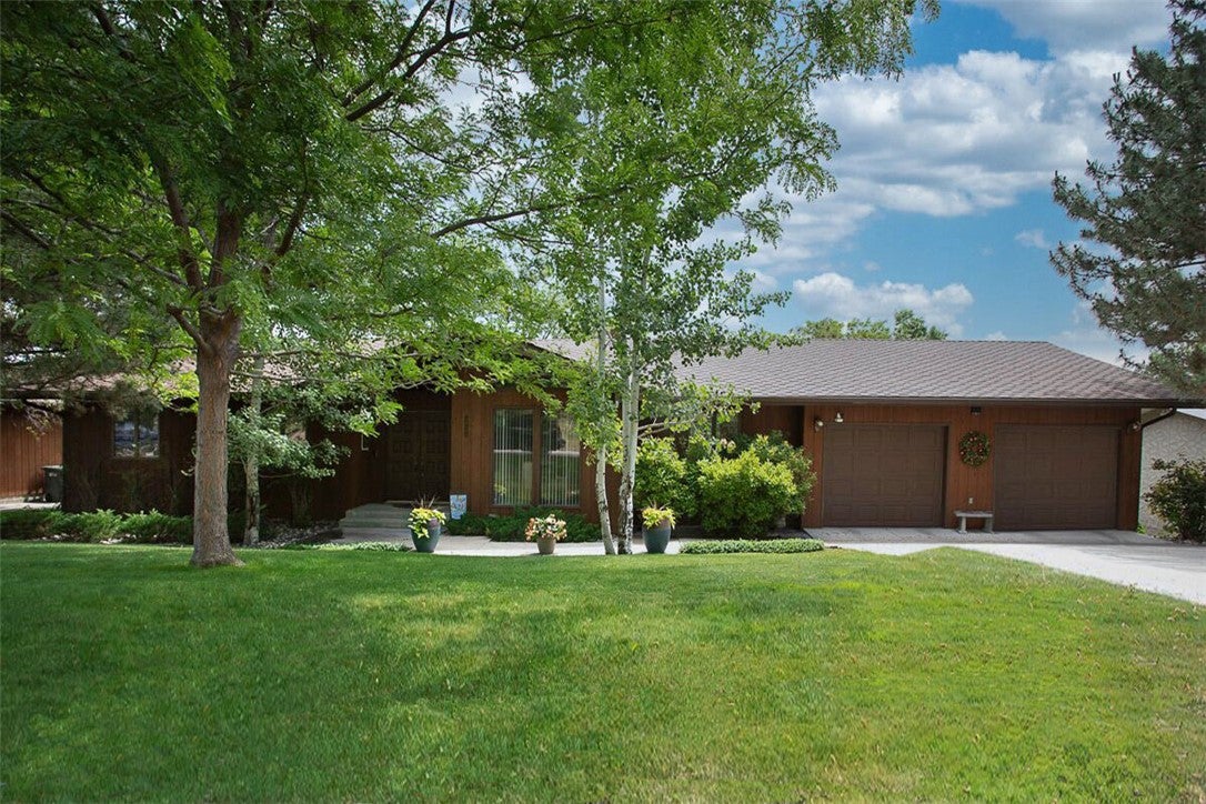 4022 Laredo Place — photo