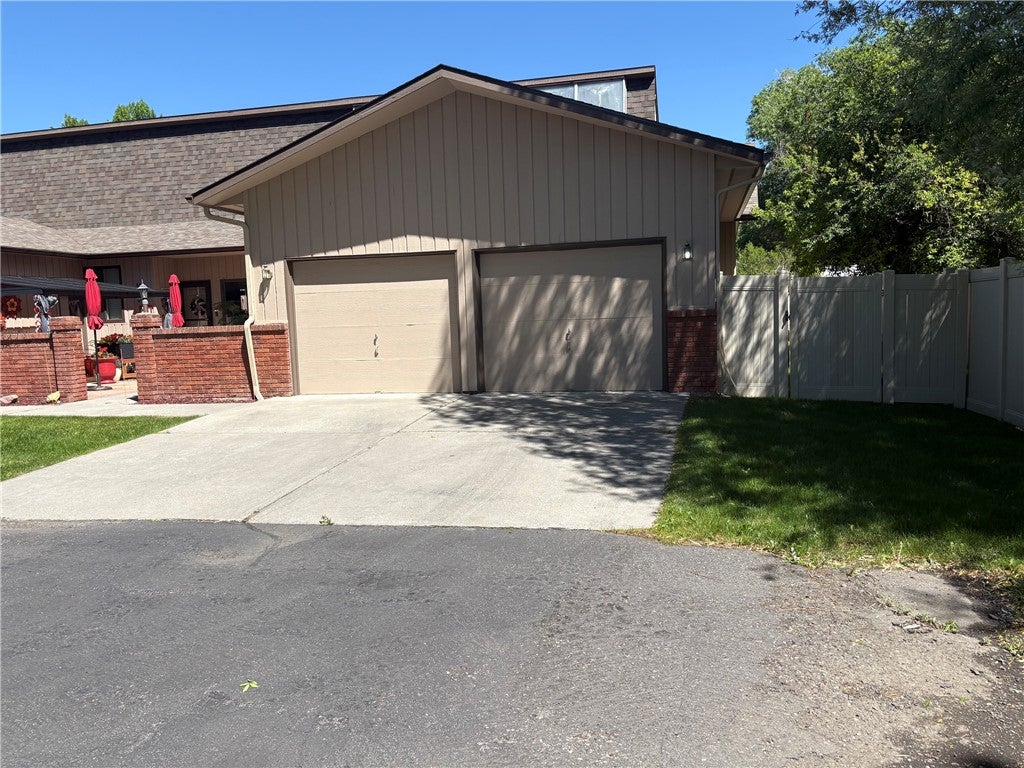 3441 Poly Dr 8 — photo
