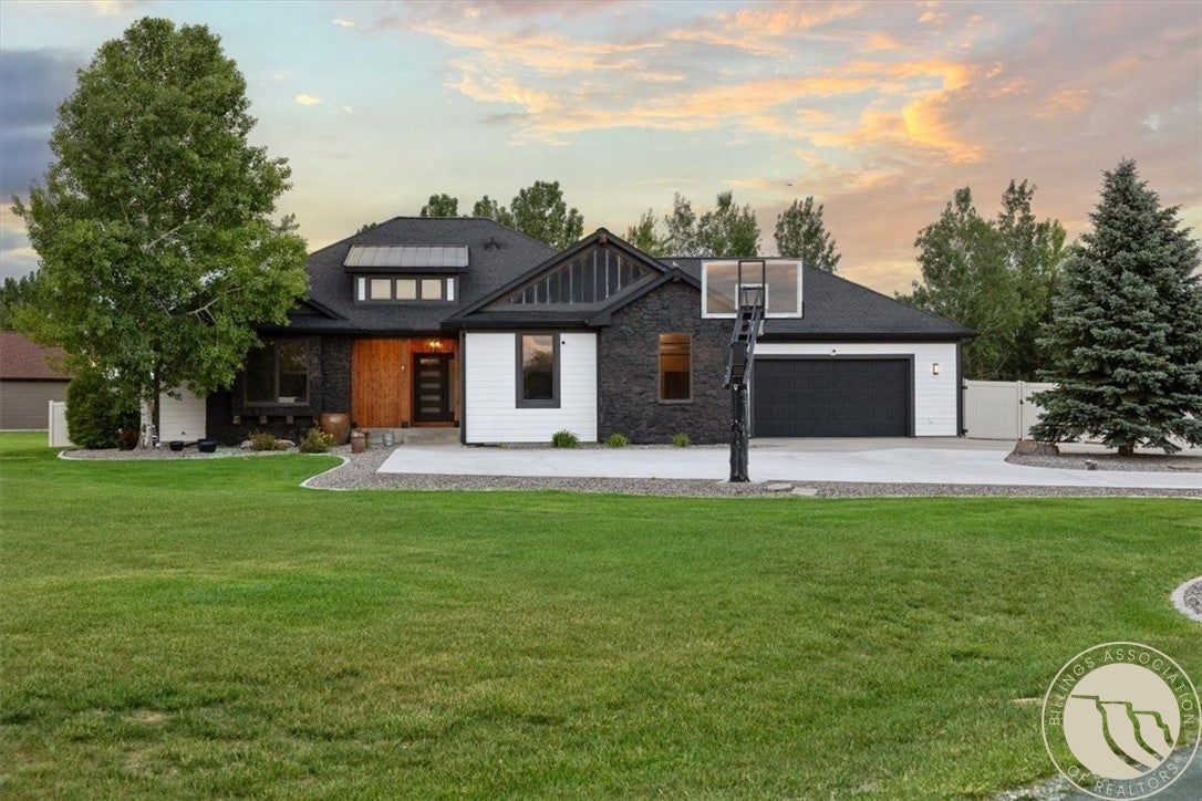 5345 Mule Deer Court — photo