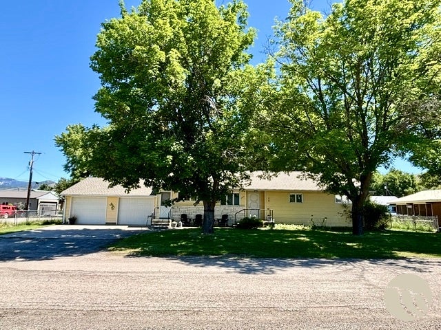 206 E Stanton Street — photo