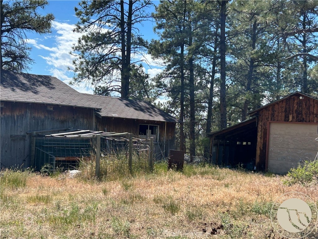 77 Treetop Road — photo