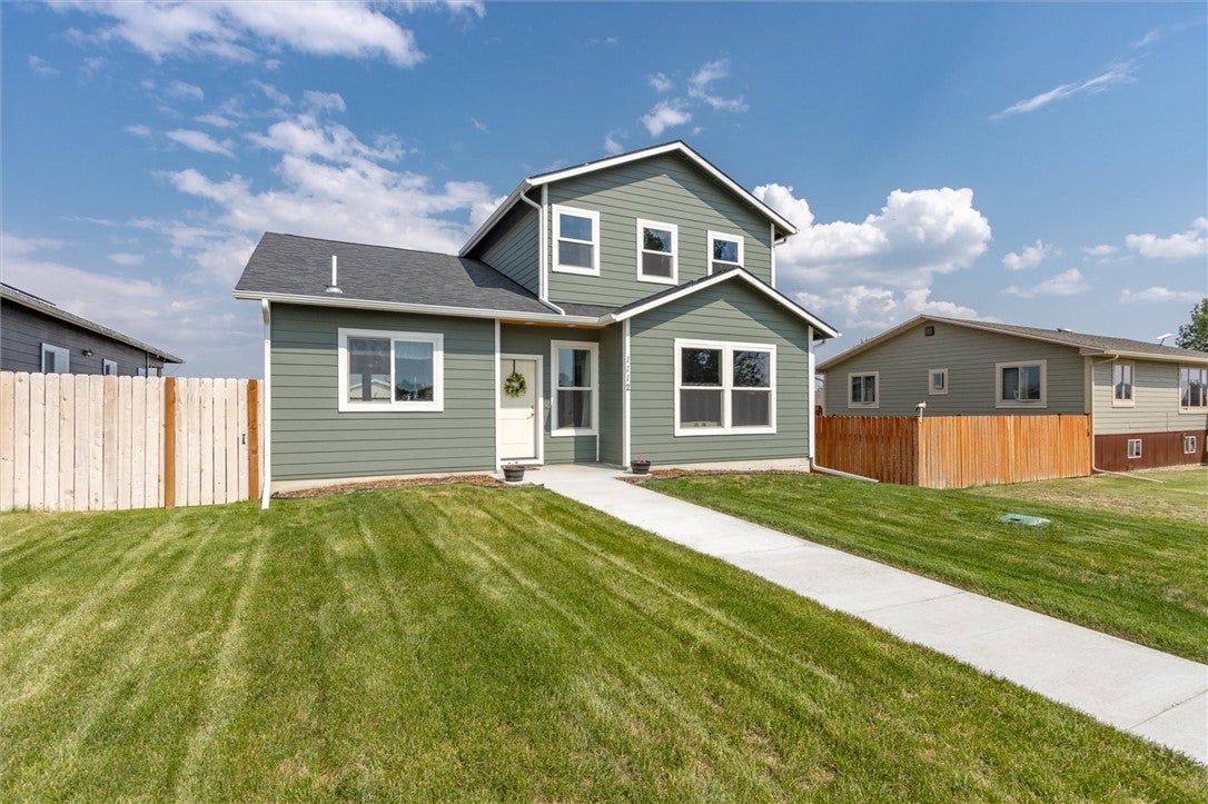 1112 3rd Street E, Roundup, MT 59072 — photo 2