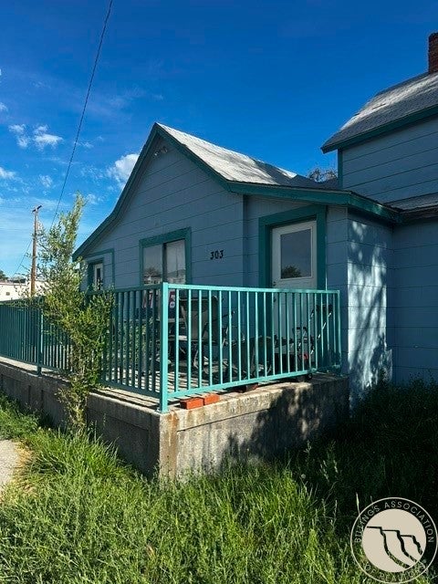 303 E 1st Street E 5-6 — photo