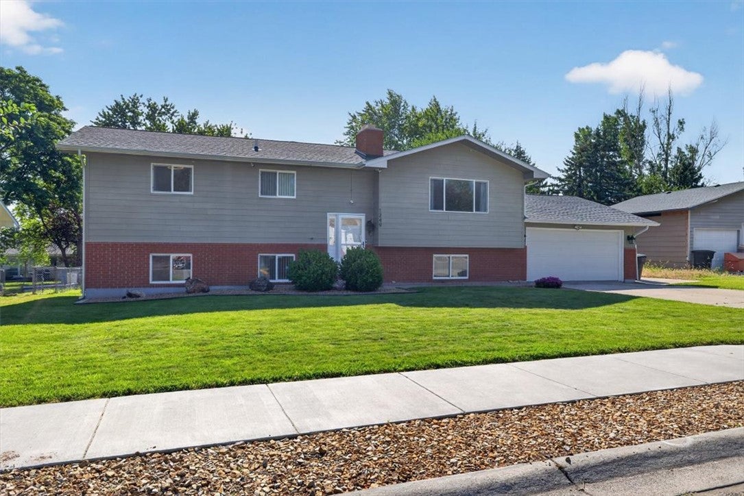 1249 Claim Jumper Lane — photo