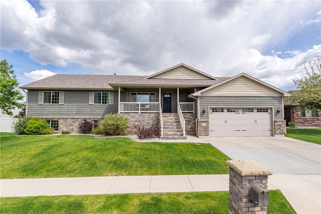 5315 Merlot Lane — photo