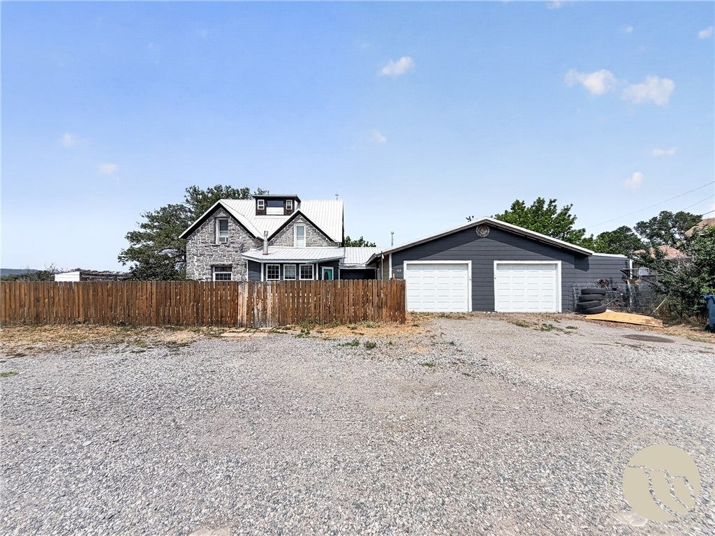 105 W Yellowstone Avenue — photo