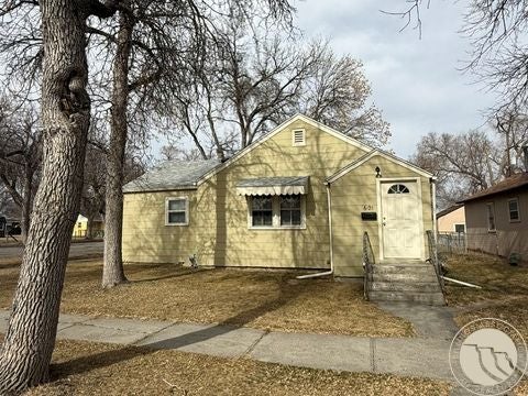 601 E 6th Street — photo