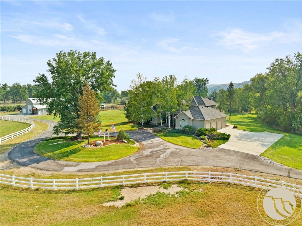 4365 Duck Creek Road — photo