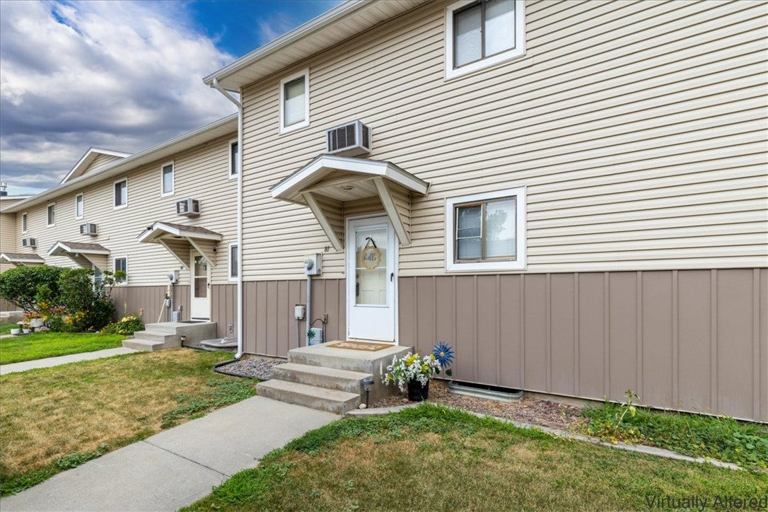 3285 Canyon Drive 81 — photo