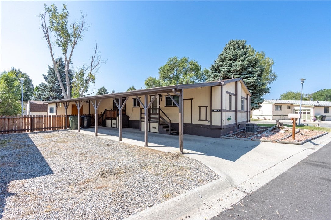 5 Rodeo Place — photo