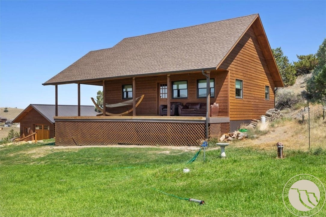 618 Grove Creek Rd — photo