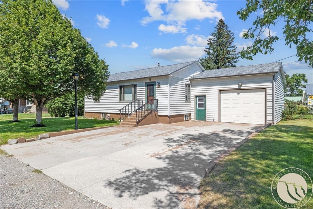 515 Everett Street, Big Timber, MT 59011 — photo 2