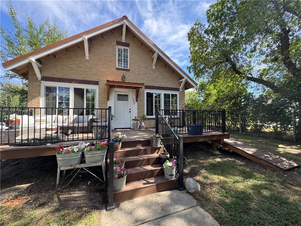 225 4th Street, Custer, MT 59024 — photo 2