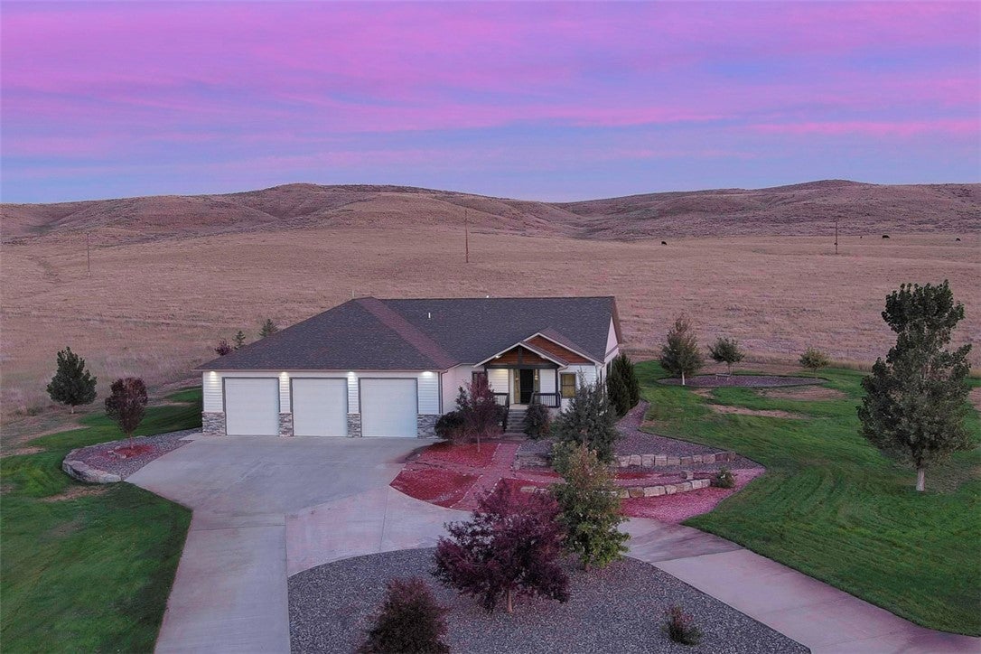 2460 Clarks Point Drive — photo
