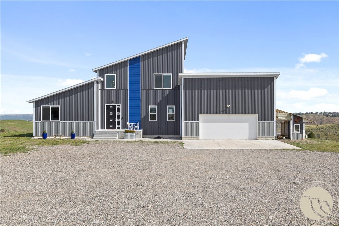 4564 Vandaveer Rd — photo