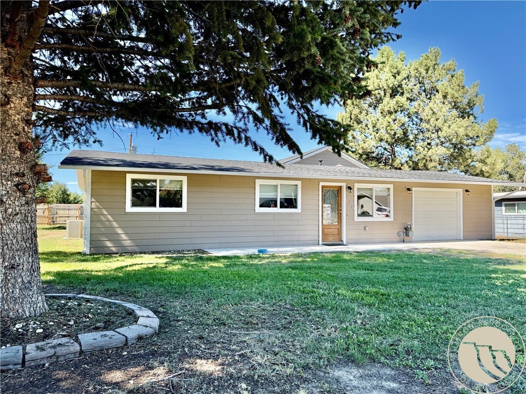 634 Starlight Drive — photo