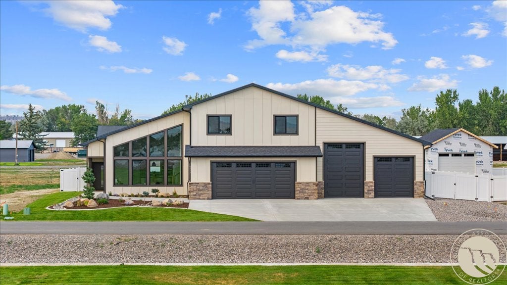 6333 Skycrest Drive — photo