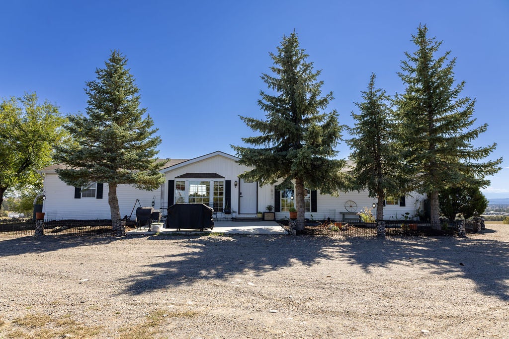 4646 Clapper Flat Road — photo