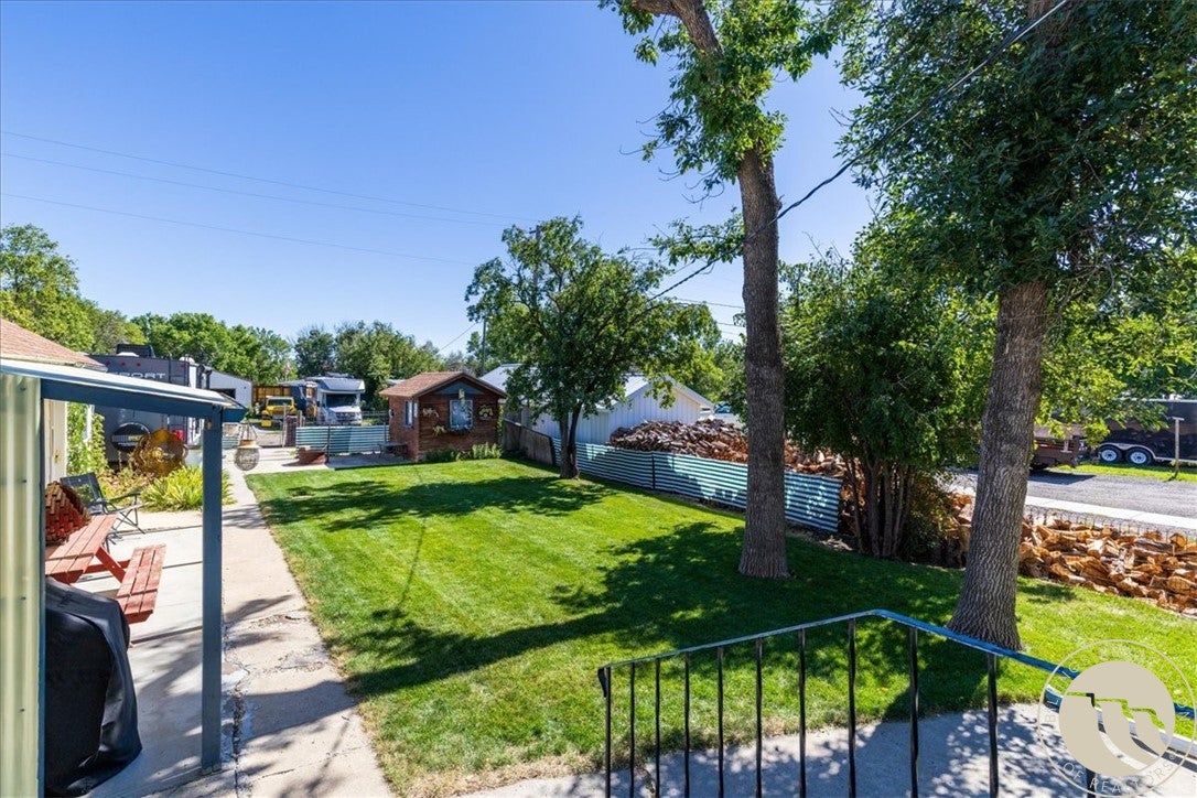 320 2nd Street E, Roundup, MT 59072 — photo 2