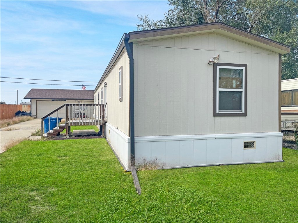 1016 Mirco Circle — photo