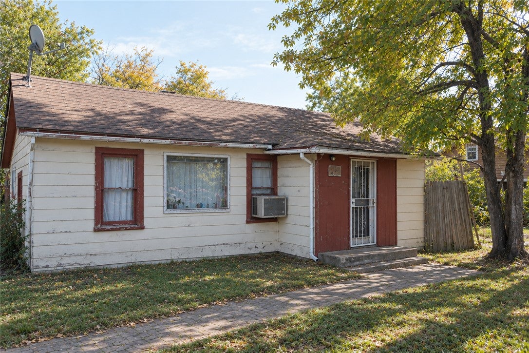 11 Klein Road — photo